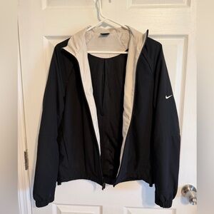 Nike Women's Black and Cream Ski Jacket